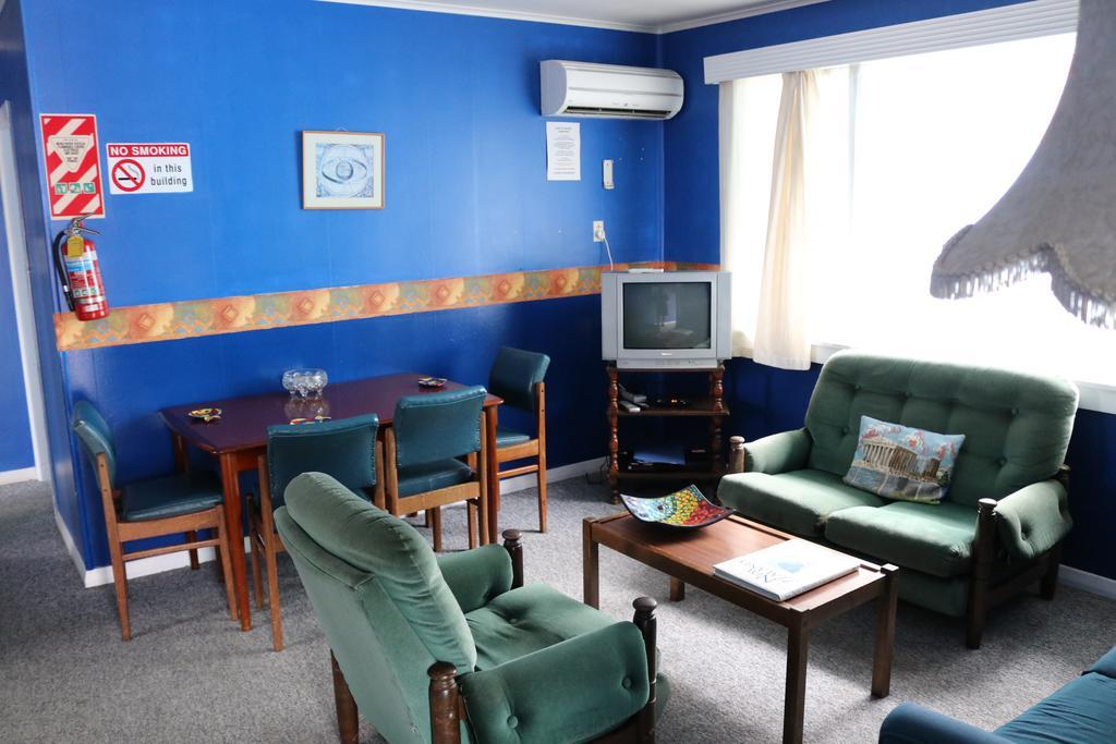 Atlantis Backpackers Hostel Picton Ngoại thất bức ảnh